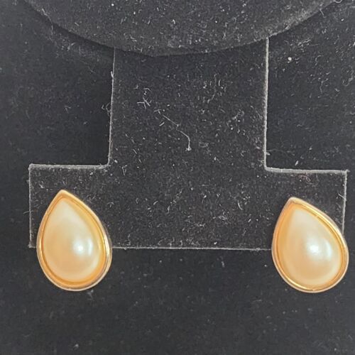Teardrop Faux Pearl Clip-On Earrings Gold Tone Setting 0.5" Long Vintage