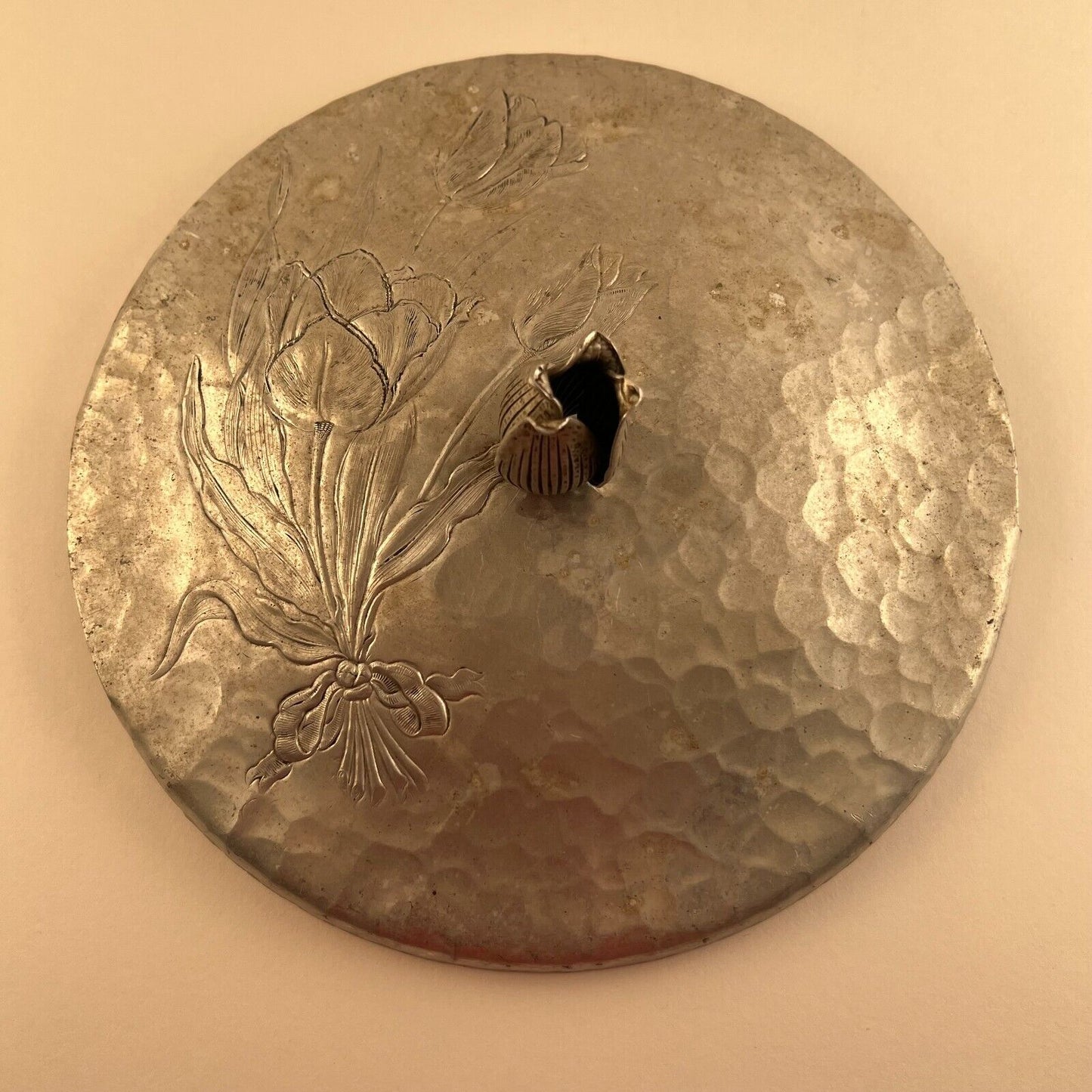 Bowl Hand Wrought By Rodney Kent Hammered Aluminum Tulip Topped Lid Dinnerware