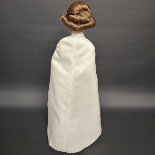 Jacqueline Kennedy Inaugural Ball Porcelain Portrait Doll Franklin Mint