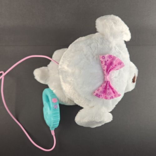 FurReal Friends walking Talking White Dog with Blue Eyes Electronic Leash