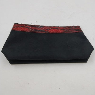 Lancome Black w Red Trim Croc Detail Cosmetic Bag Purse 9" x 4.5" Zipper Closure