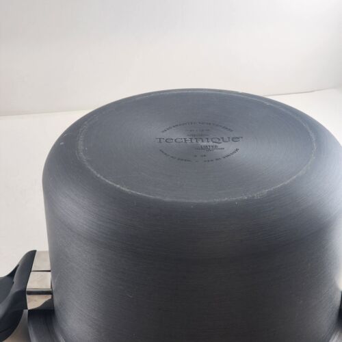 Hard Anodized Nonstick 7 Qrt 10" Dutch Oven With Basket and Lid