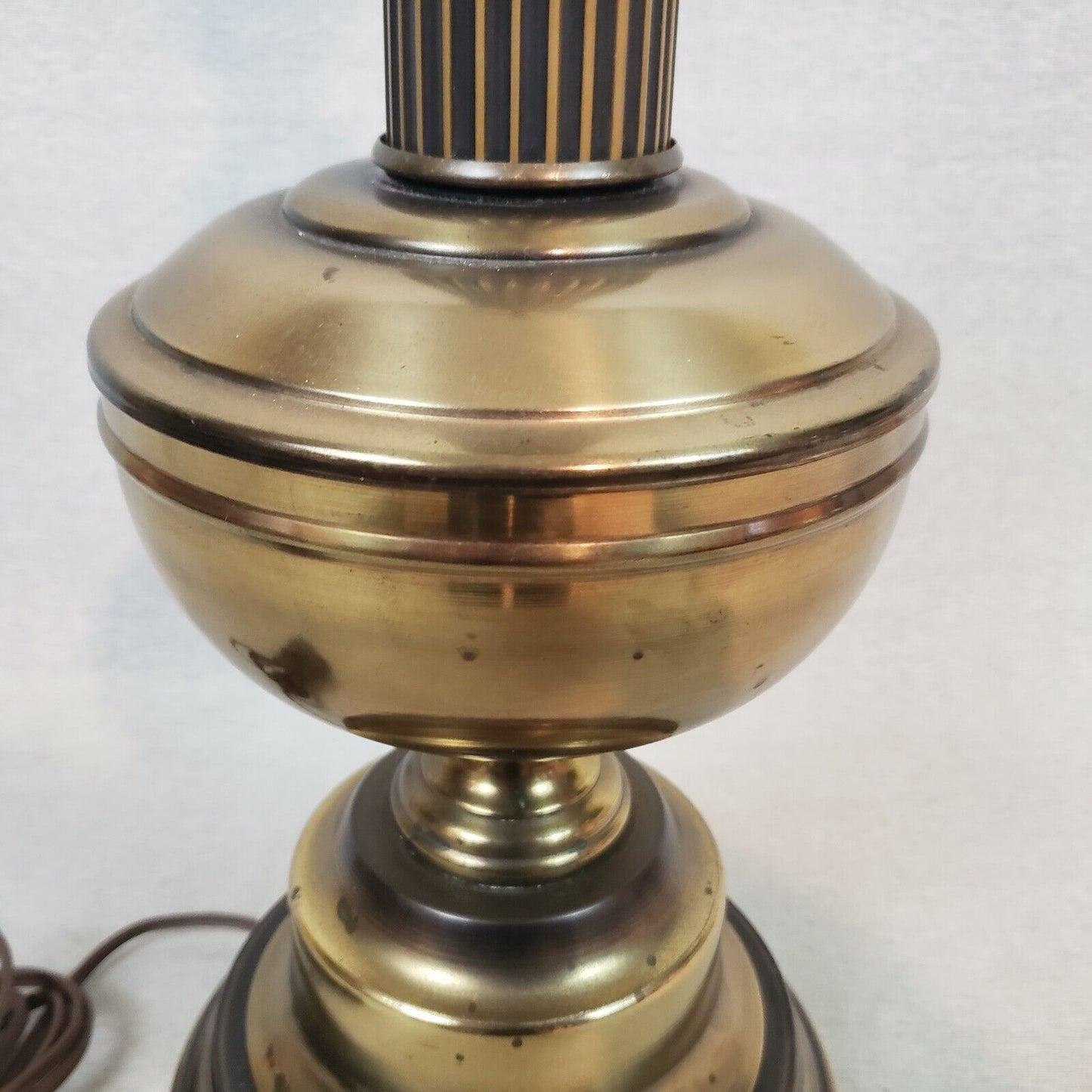 Vintage Brass Table Lamp 19" Weighted Base 3-Way Switch 9" Harp Classic