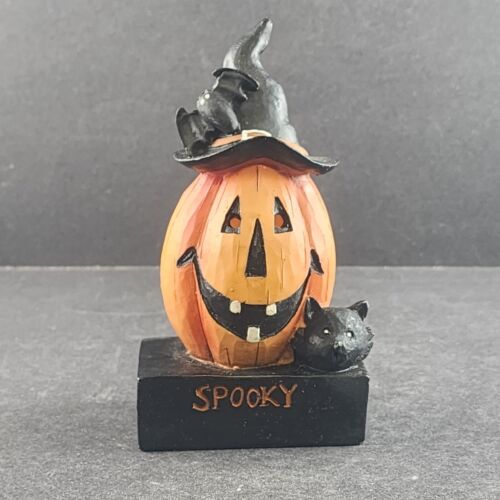 6 Piece Halloween Decoration Figurines Various Makers and Types and Conditions