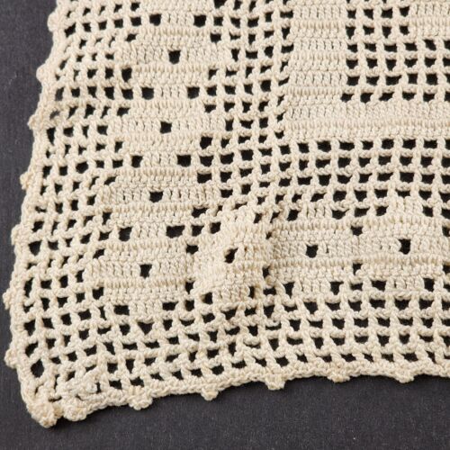 3 Vintage Crochet Lace Doily Table Linen Round Oblong White Cream 15" 12", 15x9"