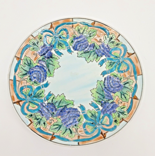 TOYO Chinese Plate Vintage Hand Decorated Grape Vine Pattern 10 inch 25 cm