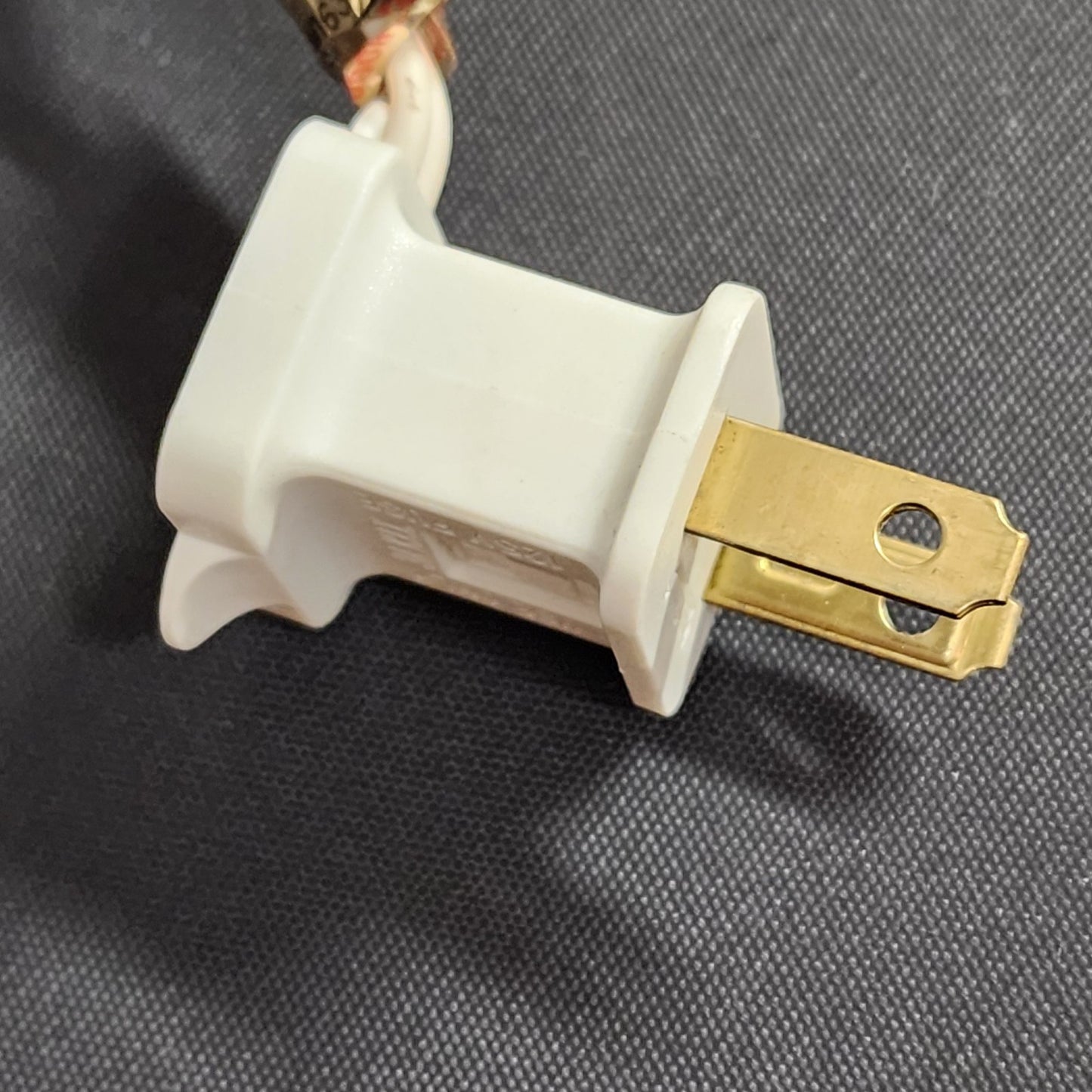 Holiday Time Lighted Snowman Christmas Window Decor 43 mini bulbs 17" China