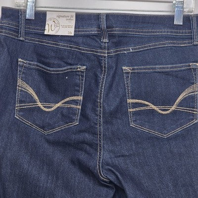 W62 Signature Fit Skinny Boot Cut Blue Denim Jeans Pants Dark Wash Size 14S NWT