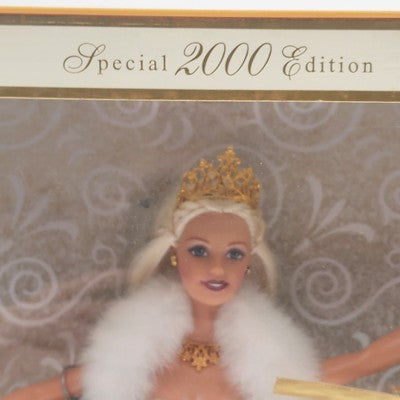 Mattel Hallmark Celebration 2000 Barbie Doll w/ Box Rare Special Edition 28269