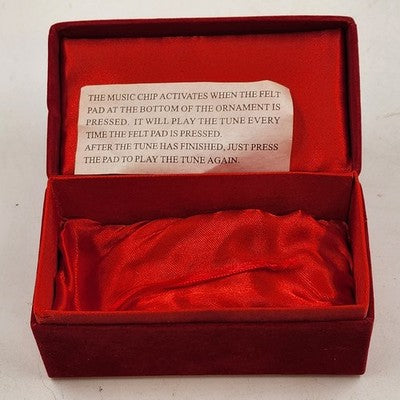 Baum Brothers Musical Christmas Tree Ornament Porcelain Ivory & Gold 2002 w Box