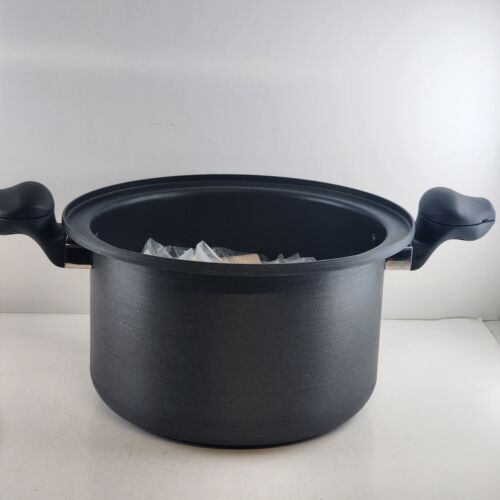 Hard Anodized Nonstick 7 Qrt 10" Dutch Oven With Basket and Lid
