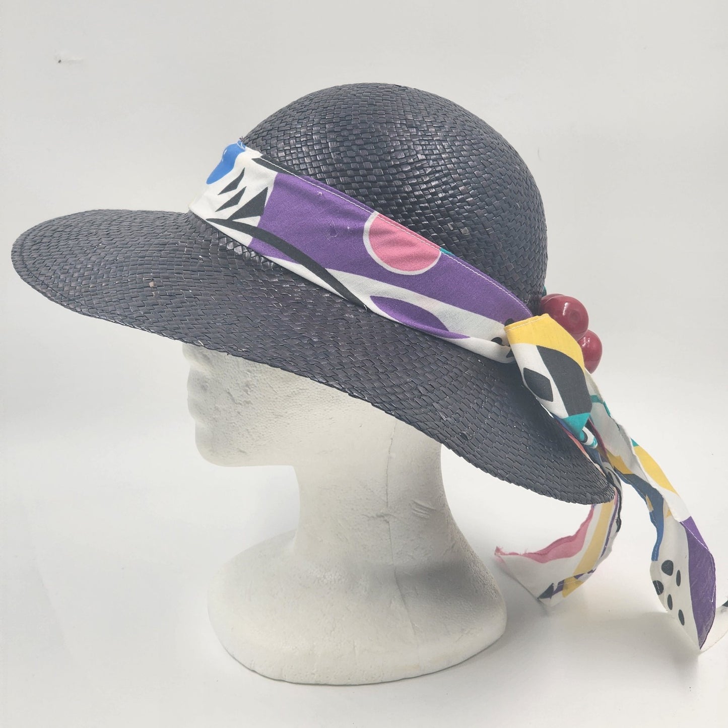 Women's Straw Sun Hat Wide Brim Black Colorful Bandana Cherry Band Medium NOS