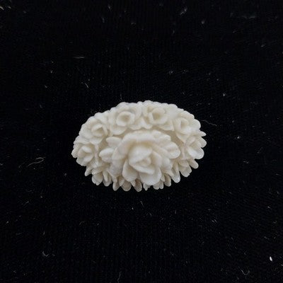 White Molded Celluloid Plastic Carved Style Brooch 1" Oval Flower Design