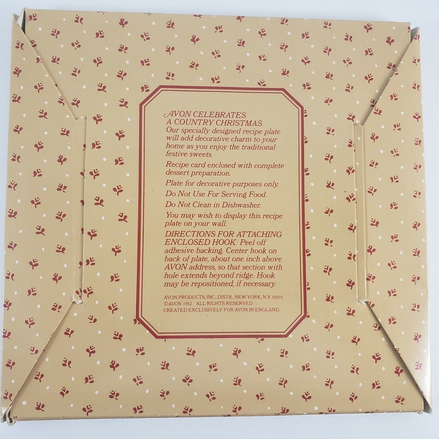 3 Avon Tin Plates Recipes 1982 Blueberry-Orange Bread Plum Pudding Buche de Noel