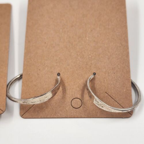 2 Pair Silver Tone Hoop Earrings Paisley Etched & Flat Round Lever Back