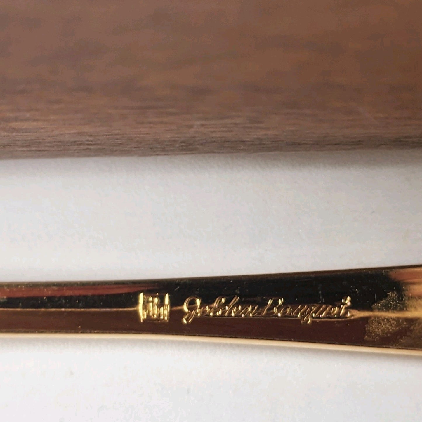 JH Carlyle 41 Pc 12 Place Setting Golden Bouquet Flatware Set w/ Large Maple Case