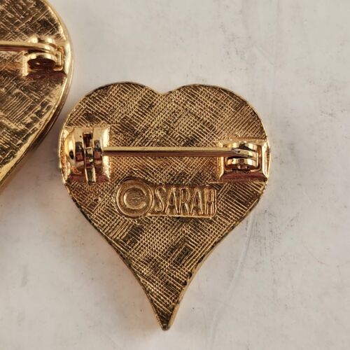 Set Of Two Sarah Coventry Black Heart Shaped Pins W/ Gold Ascents Vintage