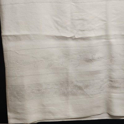 White Tablecloth with Floral Motif & Silver Thread Boarder Rectangle 80" x 52"