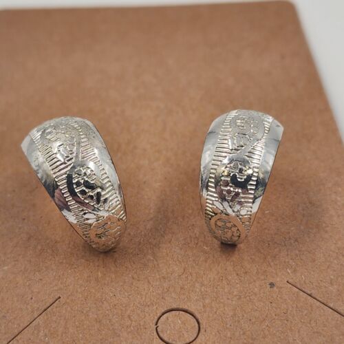 2 Pair Silver Tone Hoop Earrings Paisley Etched & Flat Round Lever Back