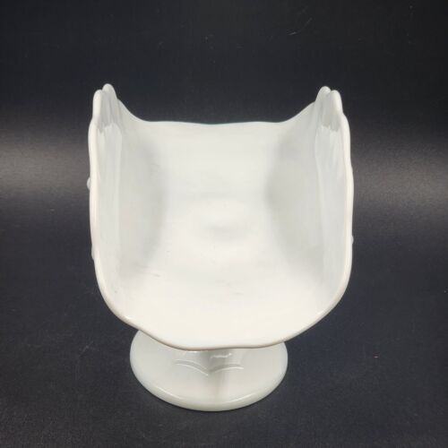 Indiana Teardrop Pattern White Milk Glass Vintage Footed Banana Fruit Bowl 11"L