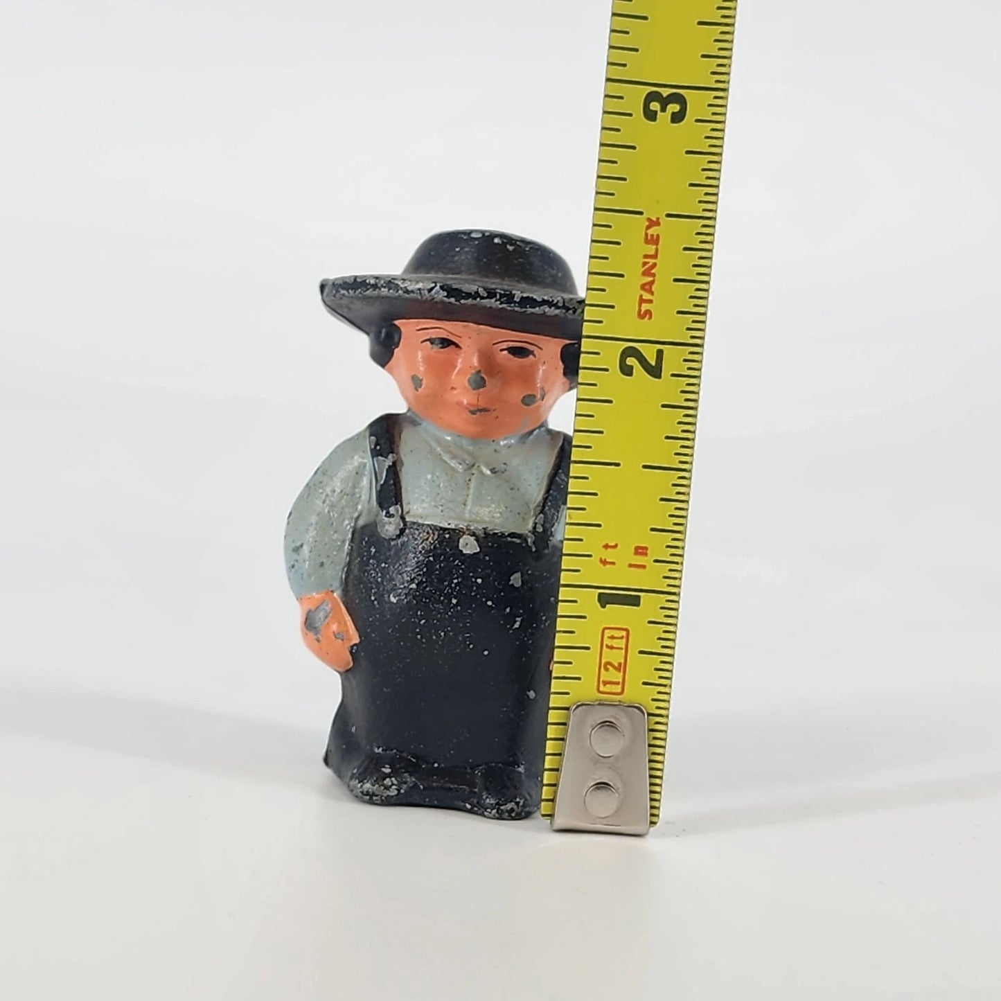 Amish Couple Salt & Pepper Shakers Cast Metal Figural Cork Stopper Country Farm
