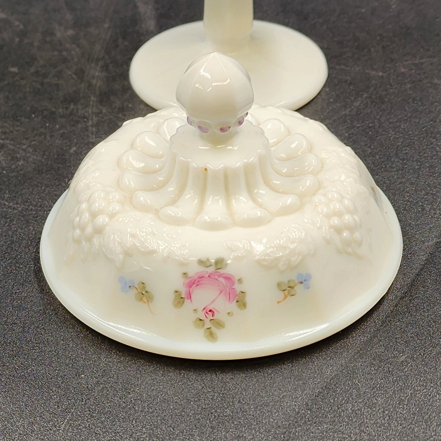 Westmoreland Milk Glass Covered Candy Dish Roses & Bows Paneled Grape 7”