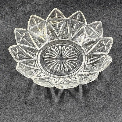Federal Clear Glass Sunburst Petal Floral Sunflower Trinket Bowl 5.75" 1950s