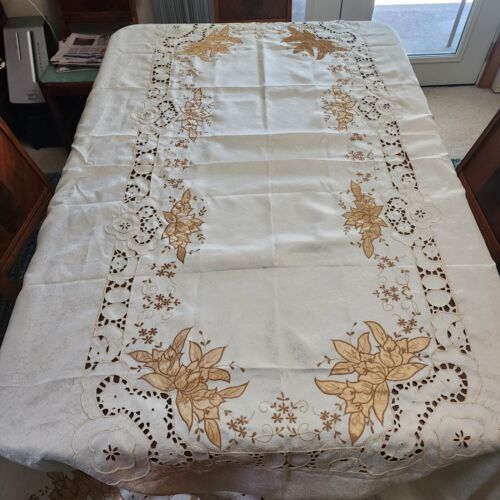 Nu Wave Madeira Beige Embroidered and Cut Lace Tablecloth w Tan & Gold 70x102"