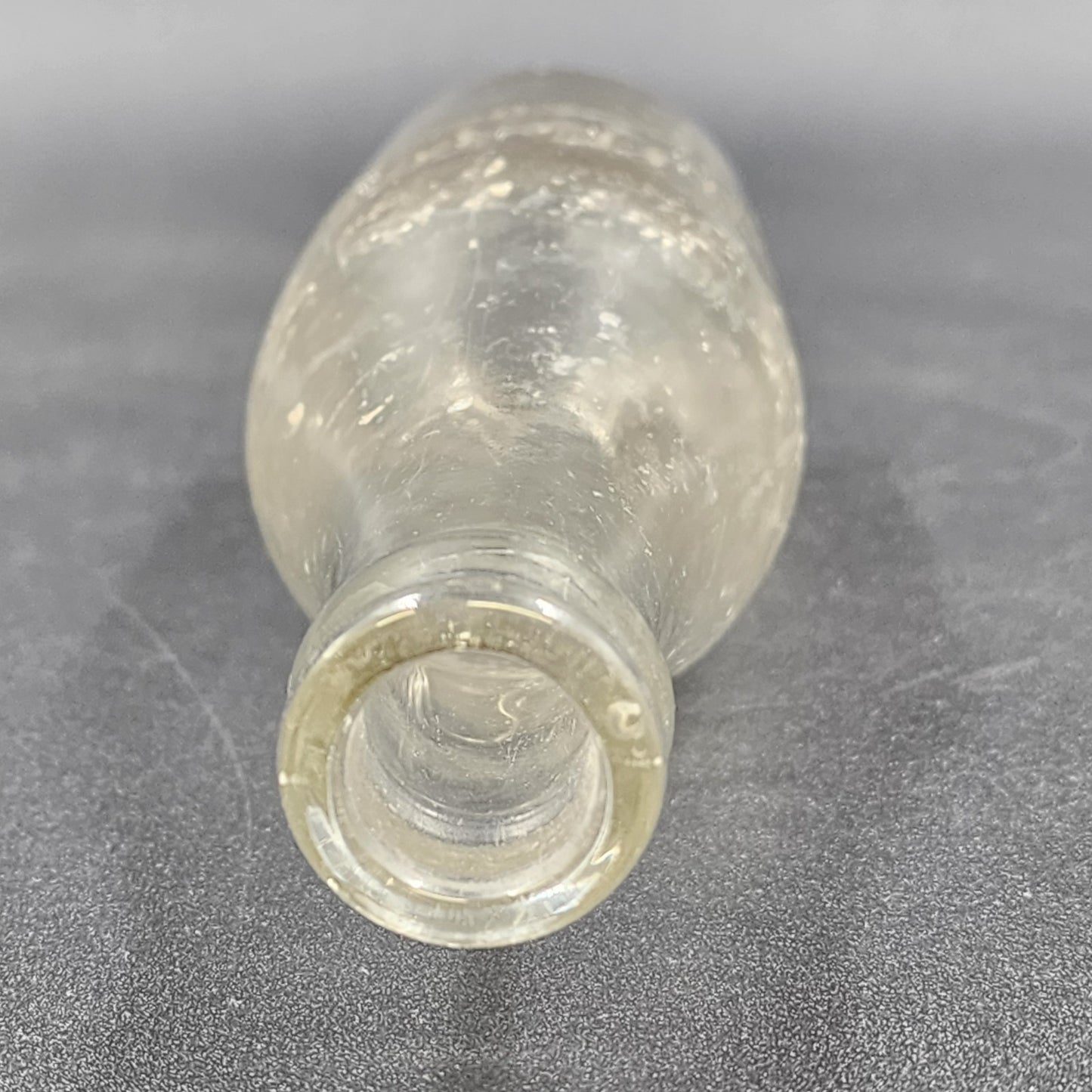Dr Pepper 6.5 oz Soda Bottle 10 2 4 Clock Image Good For Life Embossed 1940s