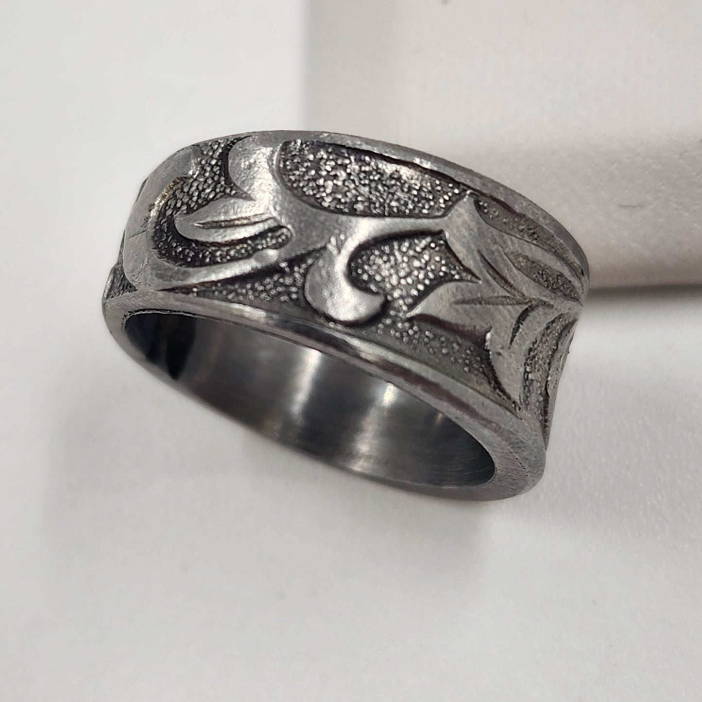 Silver Tone Ornate Band Ring Size 6.75 Filigree Scrollwork Design