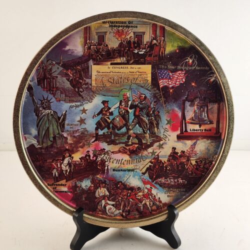 Vintage US Bicentennial Patriotic Metal Tray 11" Revolutionary Images