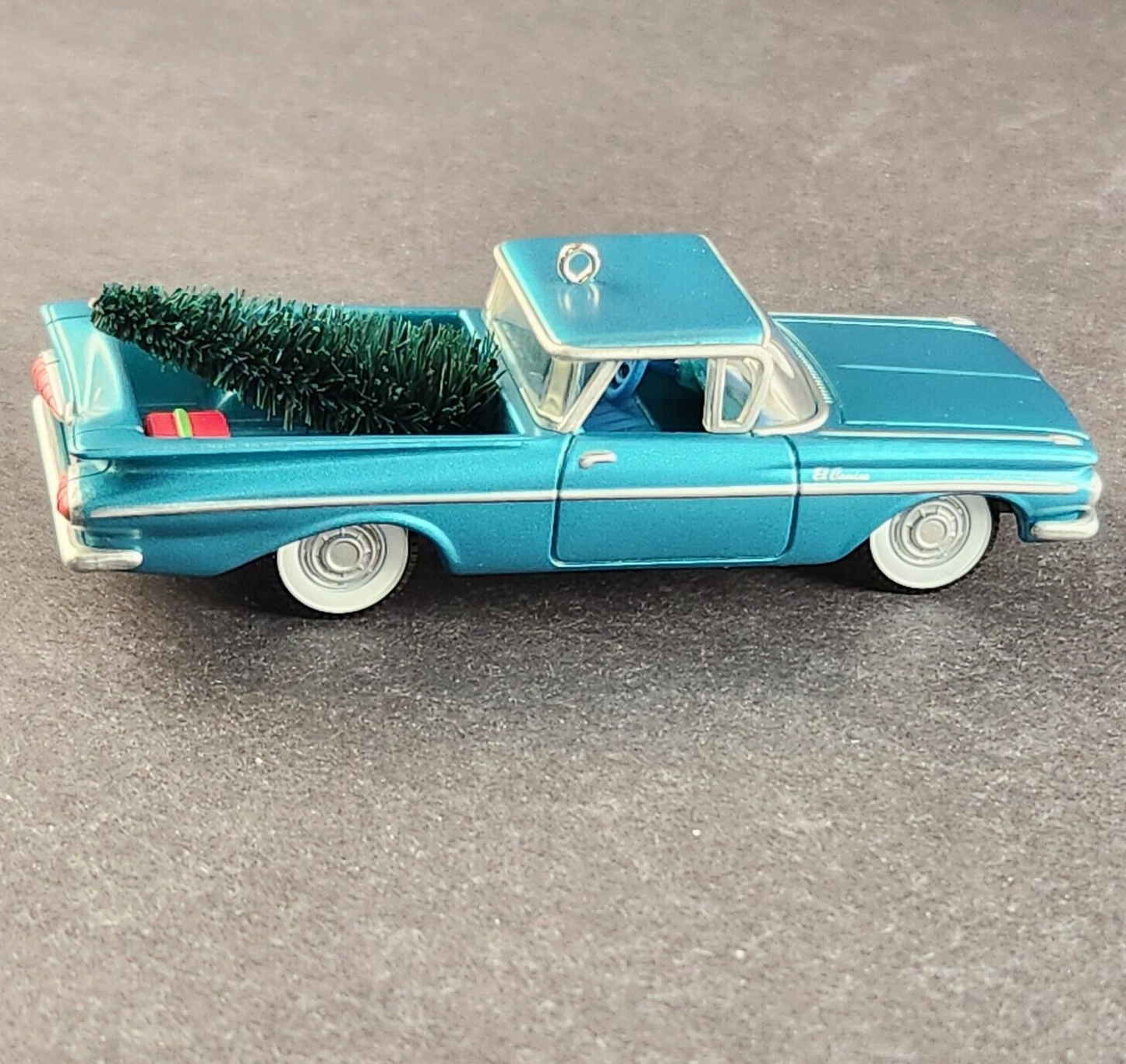 Hallmark 1959 Chevrolet El Camino All American Trucks Holliday Ornament 4" 2001