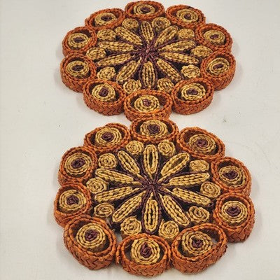 Set of 2 Vtg Straw Rattan Woven Trivets 7" Braided Kitchen Hot Pads Boho Decor