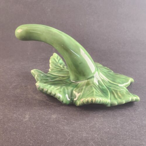 Vintage Green Ceramic Bud Vase 7" Leaf Vein Design Single Stem Candle Top
