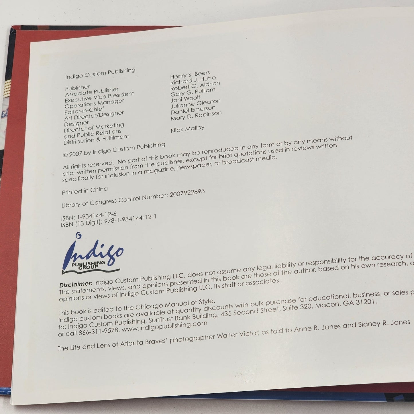 BRAVE AT HEART Life and Lens of Atlanta Braves' Photographer Walter Victor 2007