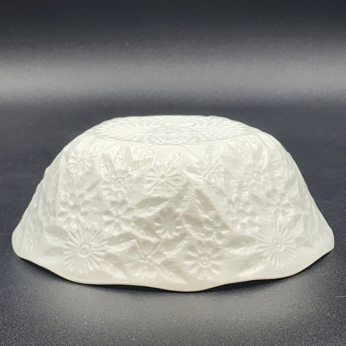 Daisy Imprinted Indiana Milk Glass Serving Bowl 5-Sided 7.5" x 2.5" MCM Vintage