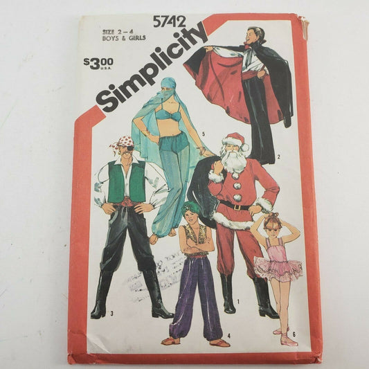Simplicity 5742 – Halloween Costumes – Toddler Boys & Girls Sizes 2–4 – 1982 – Factory Folded