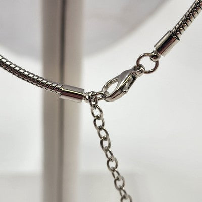 Silver Tone Reversible Teardrop Carnelian Black Pendant Snake Chain Damask Edge