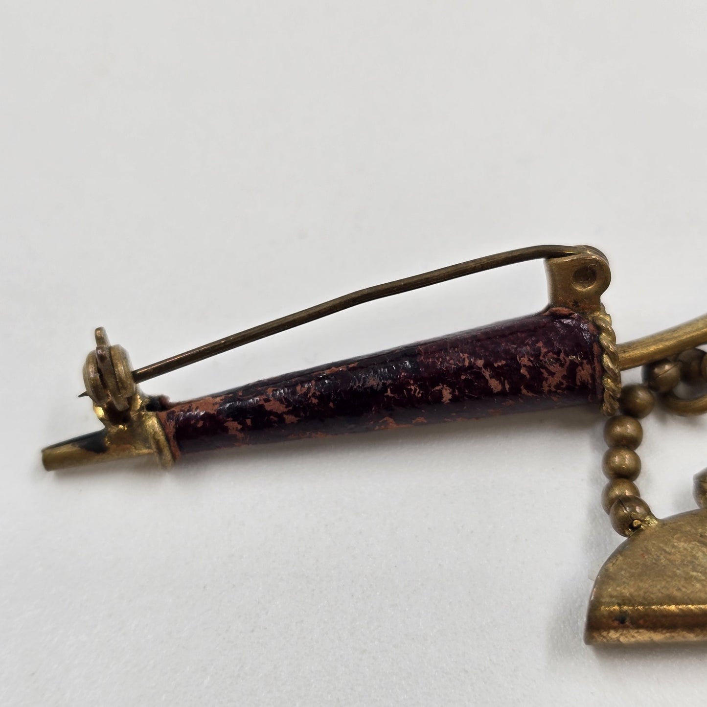 Gold Tone Umbrella with Handbag Purse Dangle Drop Brass Brooch Pin 2.5"