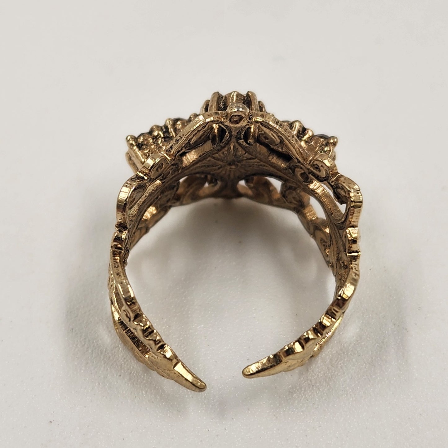 Gold Tone Filigree Ring Garnet Red Oval Stone Open Shank Size 6.25-6.5