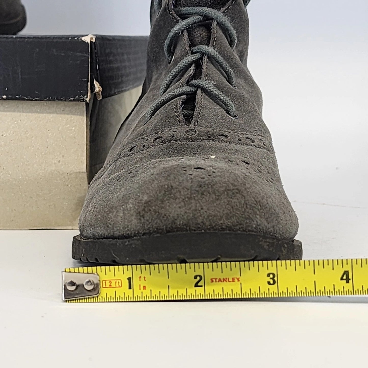 Ruff Hewn Granada Suede Ankle Boots Womens Size 9 Gray