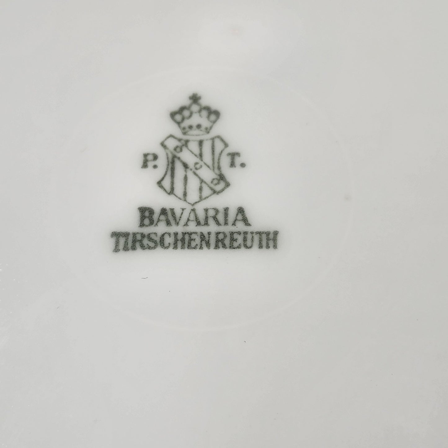 Vintage Tirschenreuth Bavaria Decagon Dinner Plate – Floral Motif with Intricate Gold Trim – 9.75" Fine Porcelain – Mid-Century Bavarian Elegance