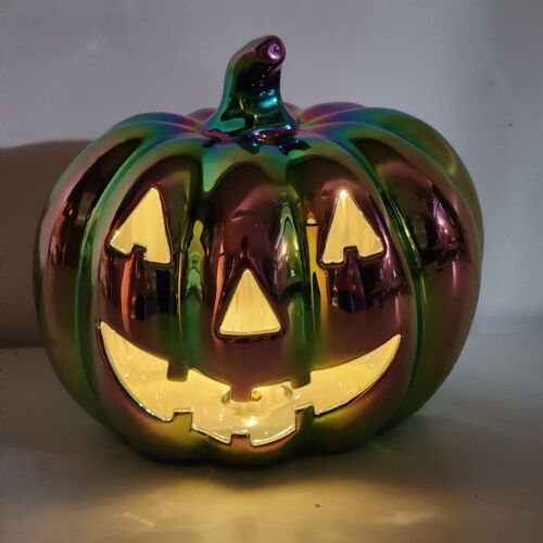 Martha Stewart LED Lighted Halloween Iridescent Pumpkin NWT 7" L x 5½" W x 6½"H