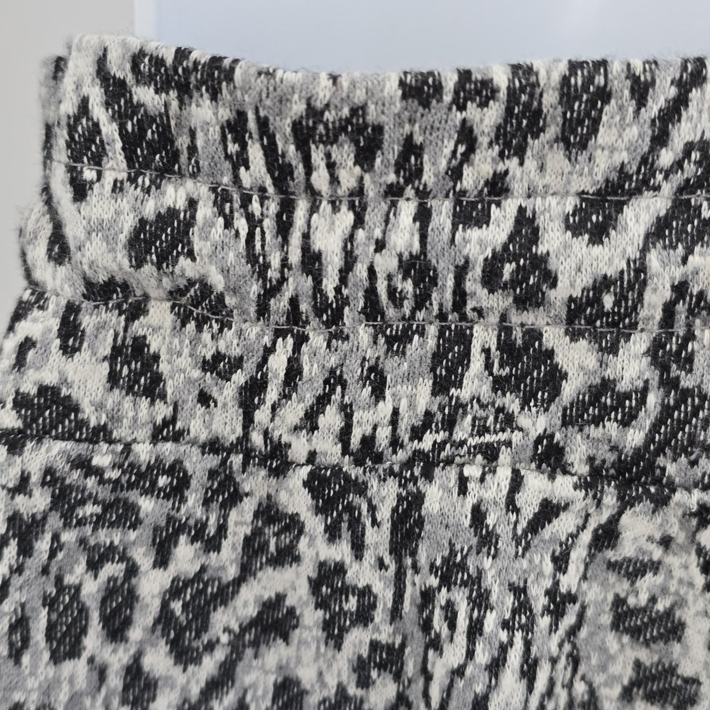 ADY P Women’s Jogger Pants with Contrast Panel in Mono Leopard Print XS China