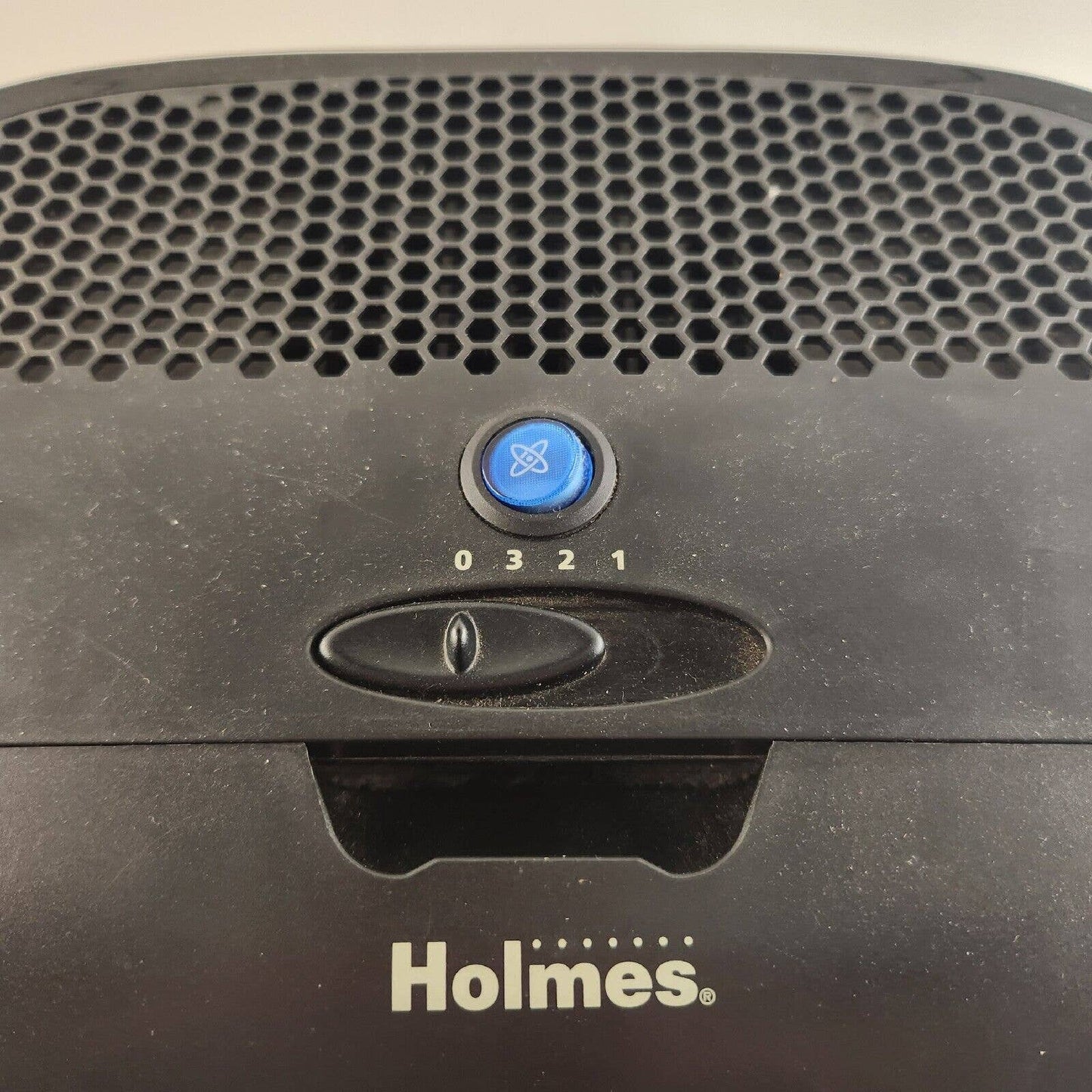 Holmes AER1 Filter Series Air Purifier Air Cleaner Filter Tested and Plug In 13" x 8" x 7"