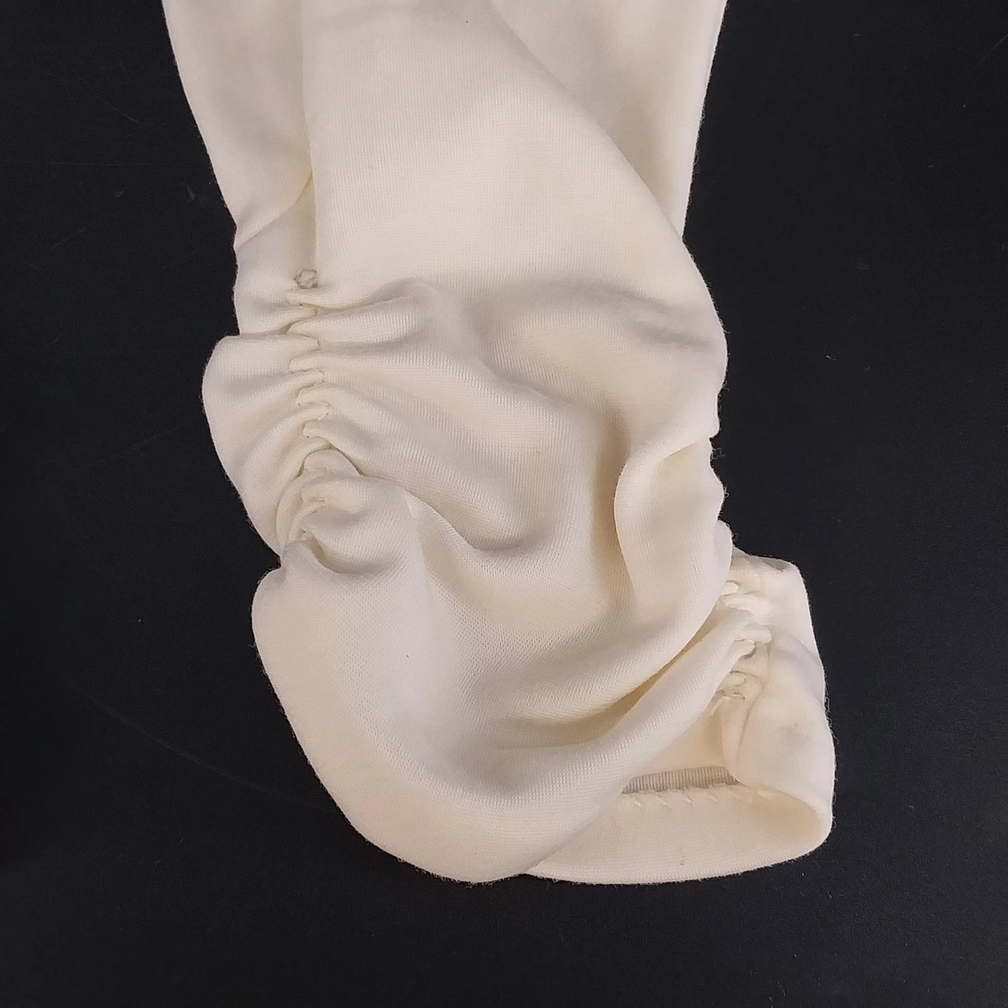 Women's White Stretch Dress Gloves Ruched Wrist Formal Wedding Tea Length Vtg