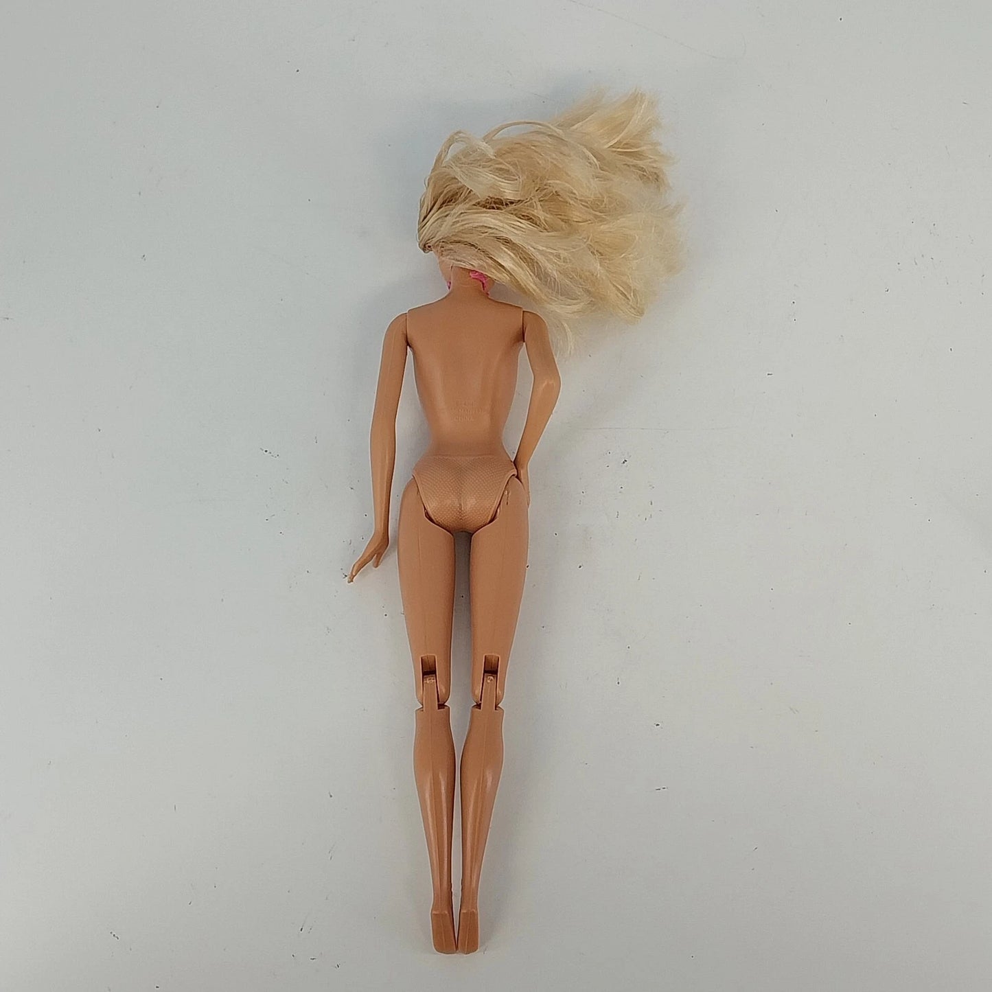 Mattel Barbie Doll 2005 Head 1999 Body Blonde Necklace