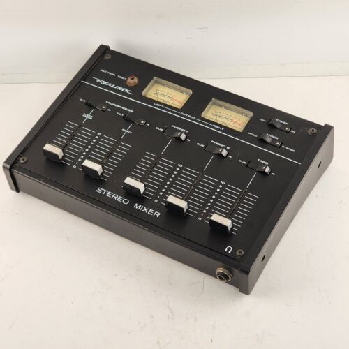 Realistic 32-1100A Stereo Mixer Sound Analog Portable 6V Battery Pack Vintage