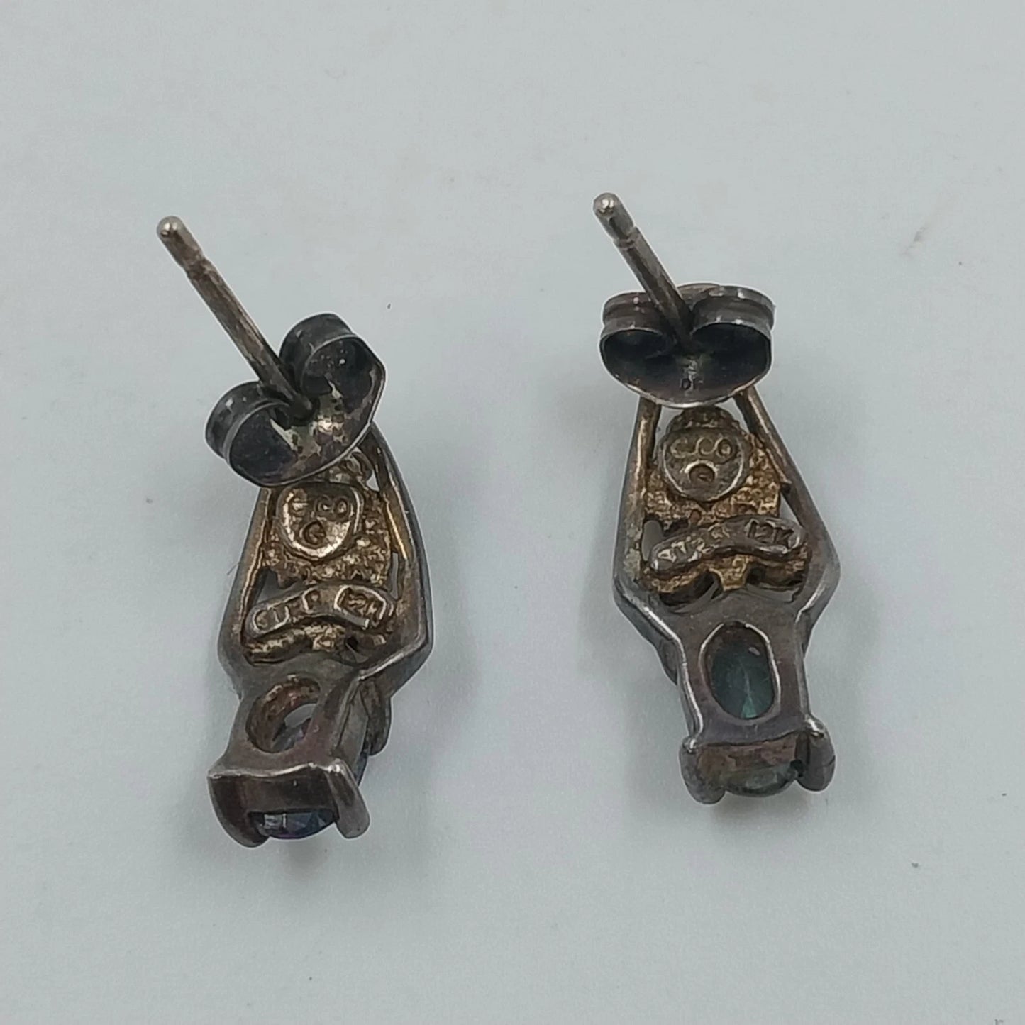 Black Hills Gold Mystic Topaz 12K Leaf Vine Sterling Silver Post Earrings