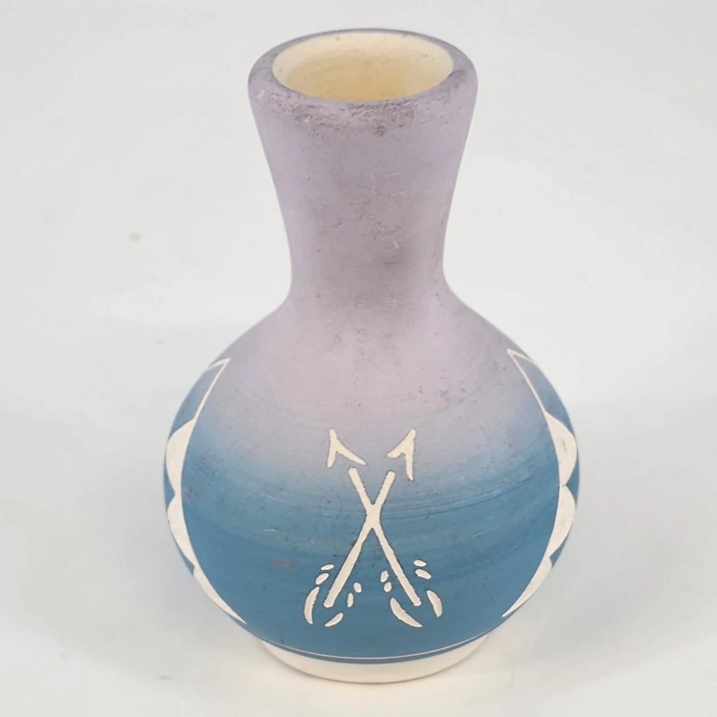 Sioux Pottery Bud Vase High Elk Native American Art Blue Purple 4.5" Signed GUC